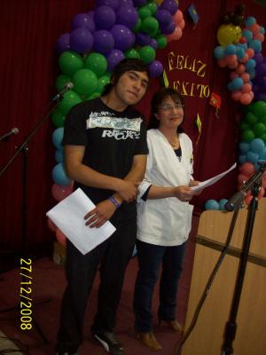 ACTO DE DESPEDIDA DE LOS 4 MEDIO